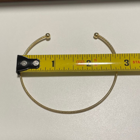 5 for $20: Old Navy bracelets/arm cuffs - Picture 5 of 6